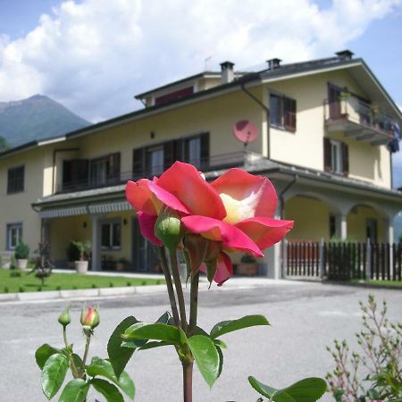 B&B Il Crocevia Teglio Εξωτερικό φωτογραφία