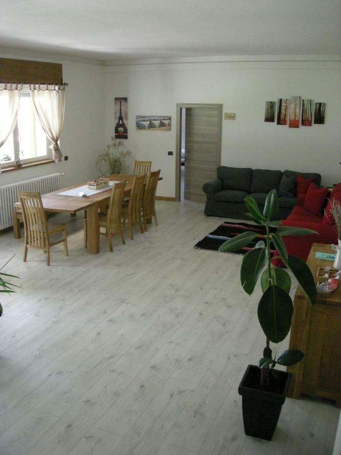 B&B Il Crocevia Teglio Εξωτερικό φωτογραφία