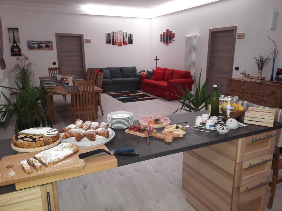 B&B Il Crocevia Teglio Εξωτερικό φωτογραφία